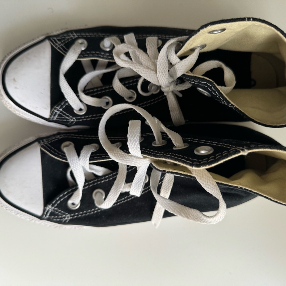 Black Converse